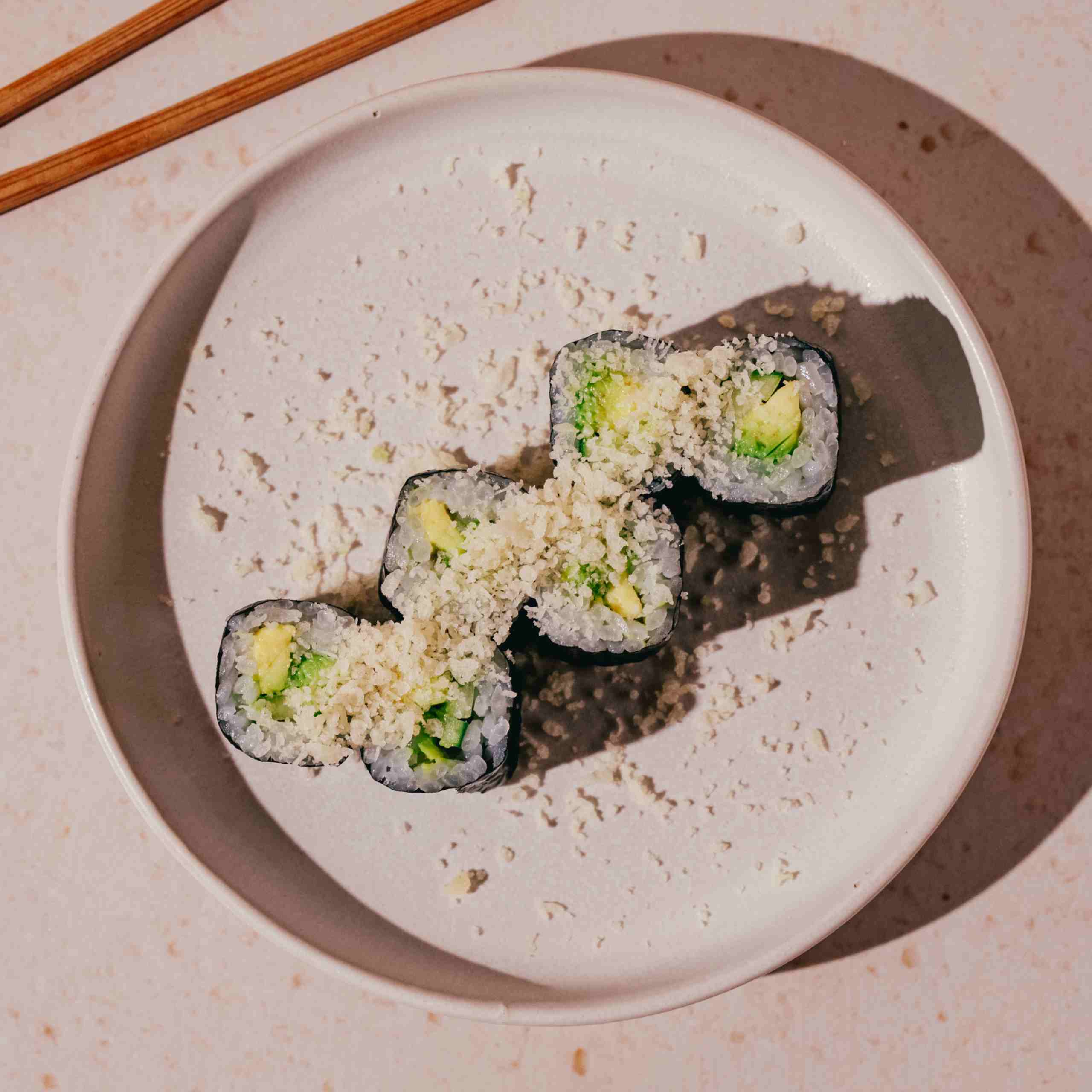 Avo Maki